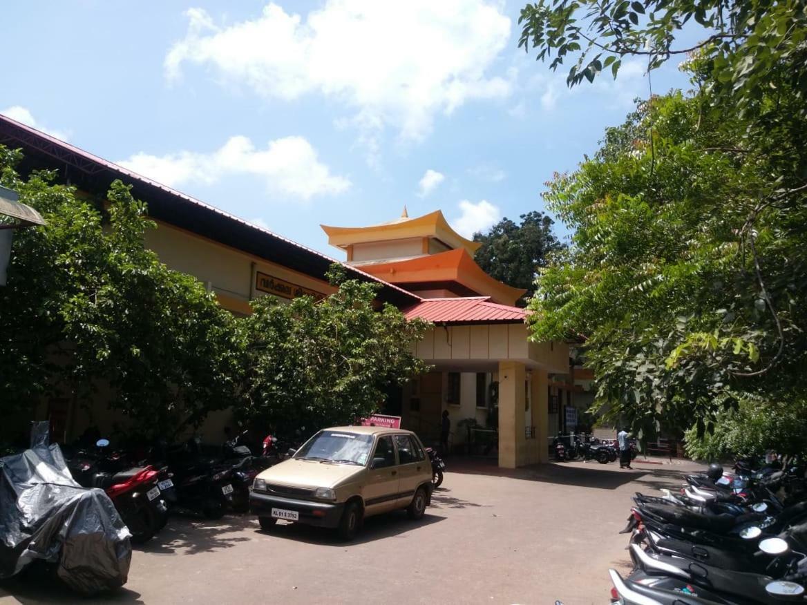 Anandan Tourist Home Varkala Exterior photo